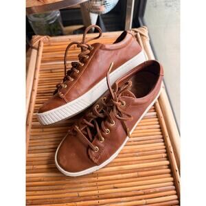 Sperry Plushwave Leather Sneakers Womens 7